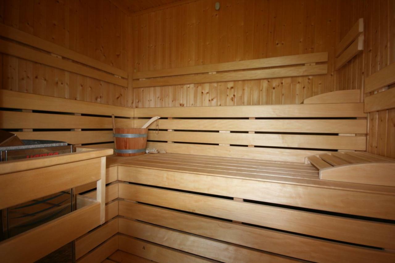 Walnut Apartment With Sauna And Pond Topoľčany 外观 照片